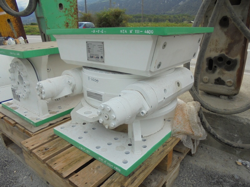 /media/111-4600_e2.jpg